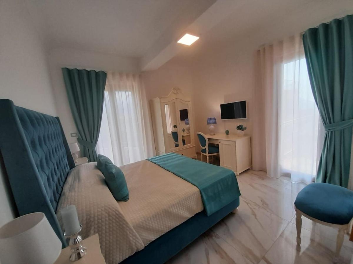 La Vigna Del Vento Bed and Breakfast Casola di Napoli Eksteriør billede