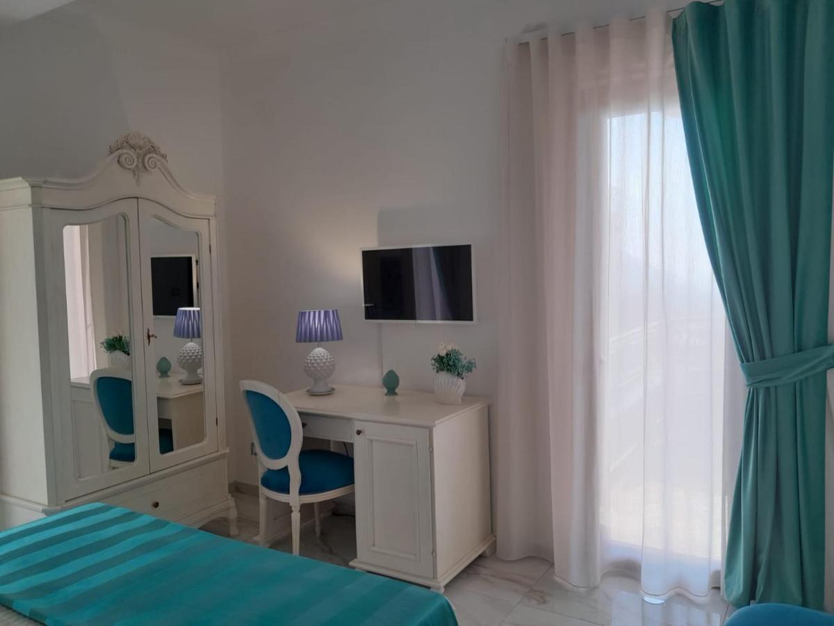 La Vigna Del Vento Bed and Breakfast Casola di Napoli Eksteriør billede