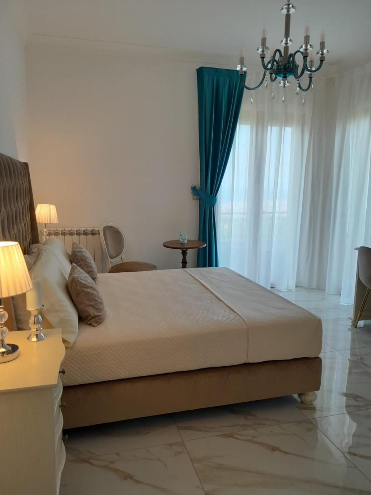 La Vigna Del Vento Bed and Breakfast Casola di Napoli Eksteriør billede