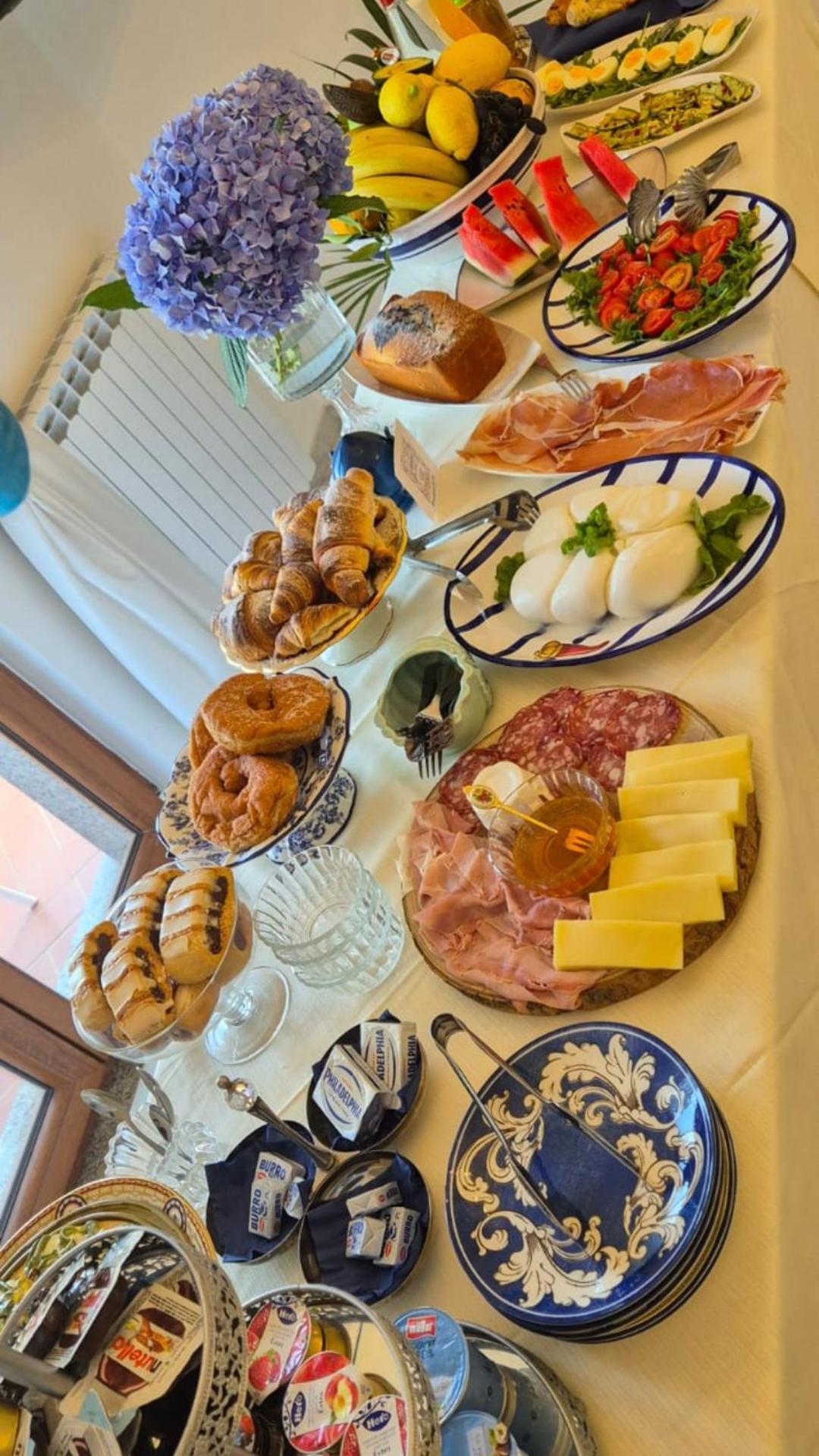 La Vigna Del Vento Bed and Breakfast Casola di Napoli Eksteriør billede